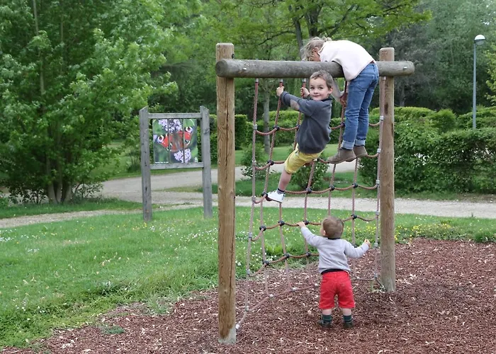 Camping Le Nid Du Parc