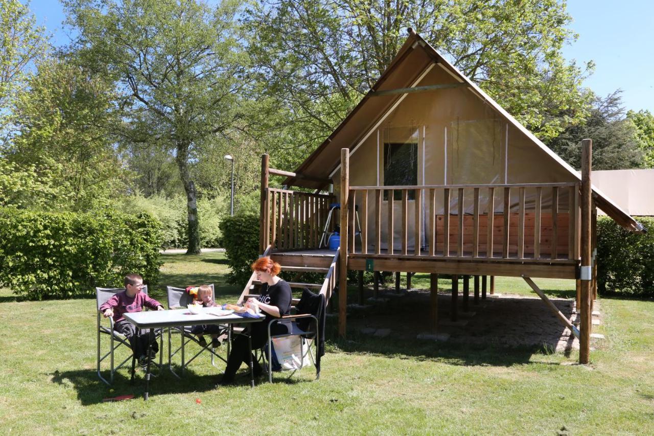 Campsite Le Nid Du Parc Villars-les-Dombes