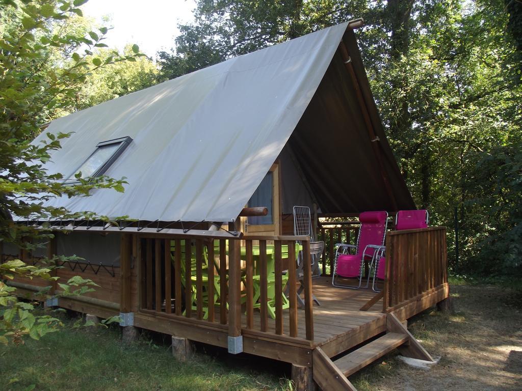 Campsite Le Nid Du Parc Villars-les-Dombes