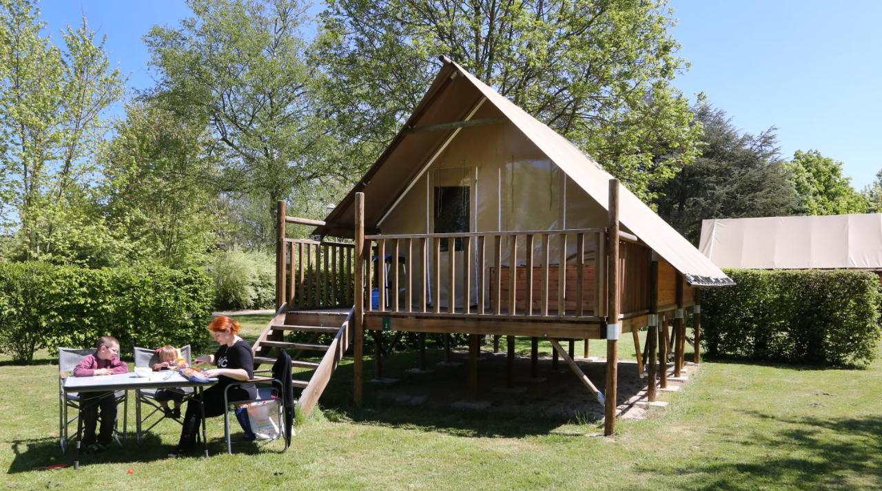 Camping Le Nid Du Parc 4*